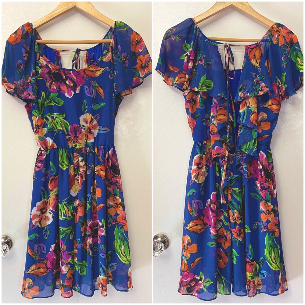 Floral Dress Plunging Back Flutter Sleeve M EUC